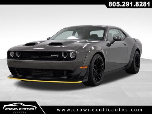 Used 2023 Dodge Challenger SRT Hellcat RWD image 3