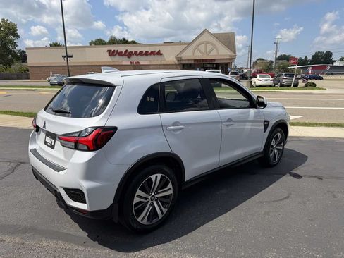 Used 2022 Mitsubishi Outlander Sport ES AWD/4WD image 5