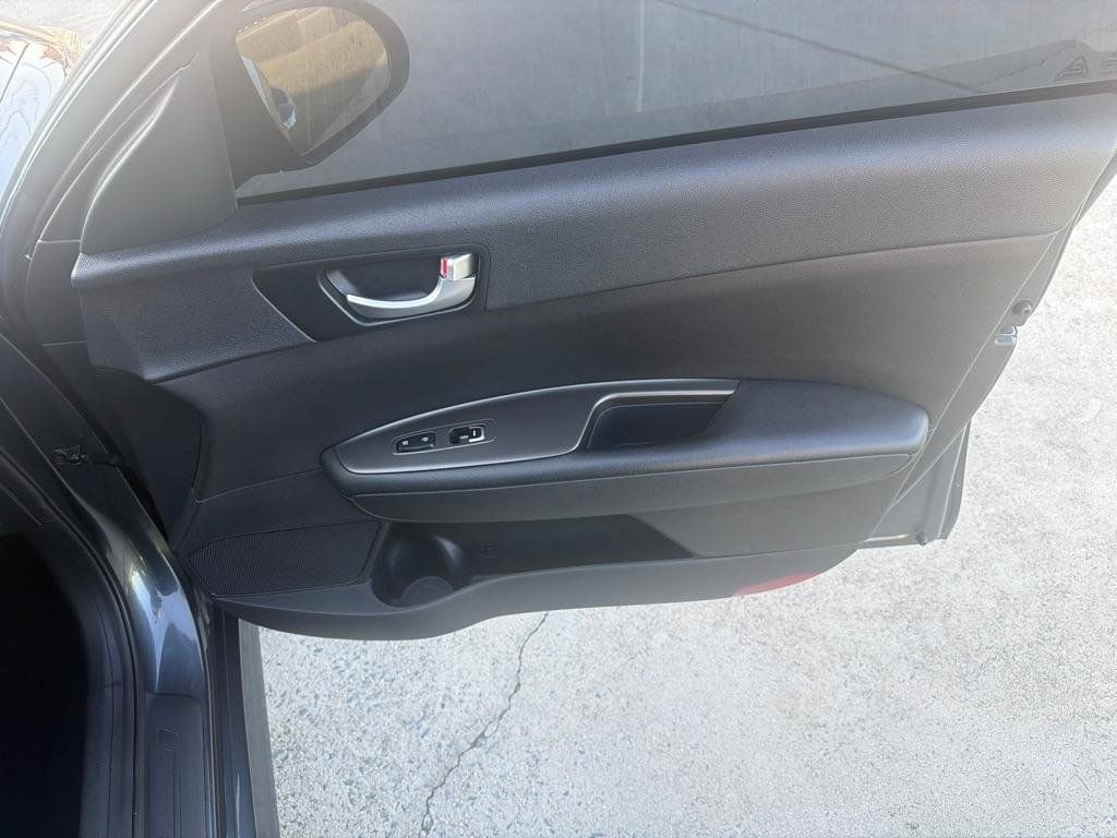 Used 2020 Kia Optima LX FWD image 31