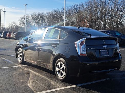 Used 2012 Toyota Prius Four image 4
