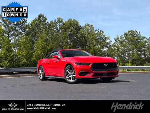 Used 2025 Ford Mustang Convertible RWD image 1
