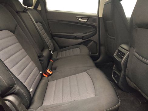 Used 2023 Ford Edge SE w/ Black Appearance Package AWD/4WD image 19