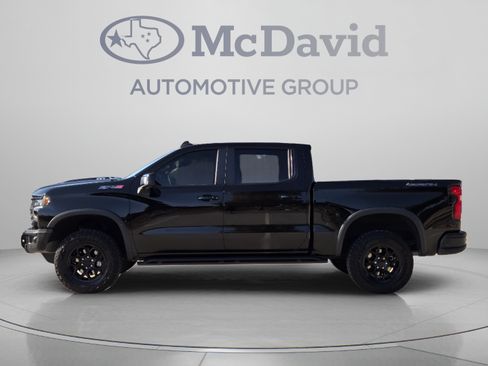 Used 2025 Chevrolet Silverado 1500 ZR2 w/ ZR2 Bison Edition AWD/4WD image 2