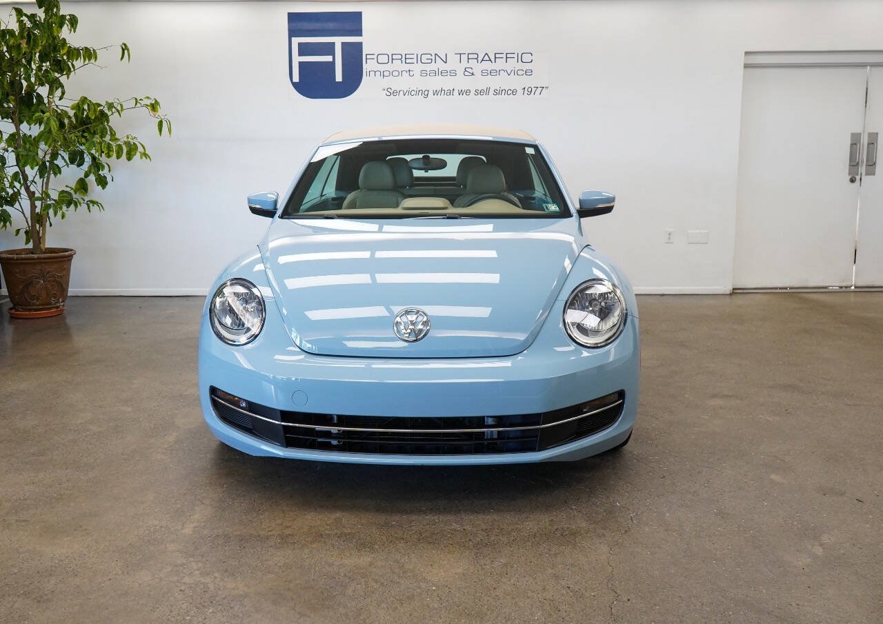 Used 2015 Volkswagen Beetle TDI FWD image 3