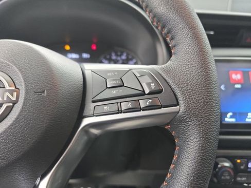 Used 2024 Nissan Kicks SR w/ SR Premium Package image 40