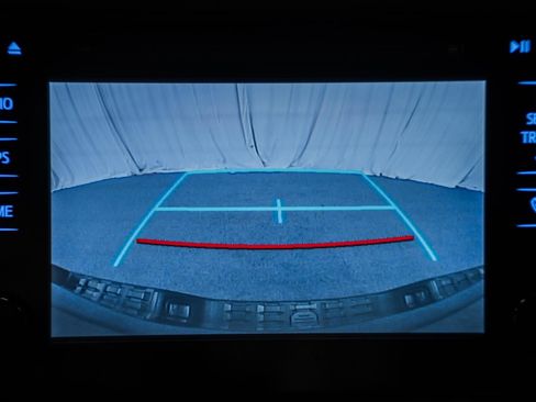 Used 2017 Toyota Tacoma TRD Off-Road w/ Tow Package (A/T) image 49