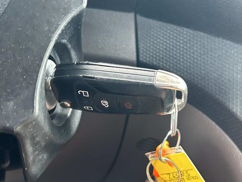 Used 2019 Ford Transit Connect XL FWD image 37