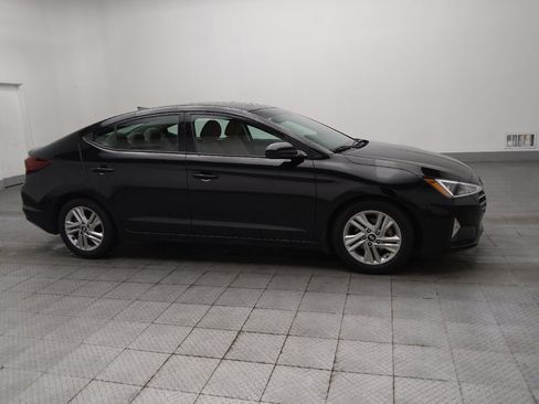 Used 2020 Hyundai Elantra SEL FWD image 11