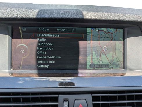 Used 2012 BMW 535i xDrive Sedan AWD/4WD image 18