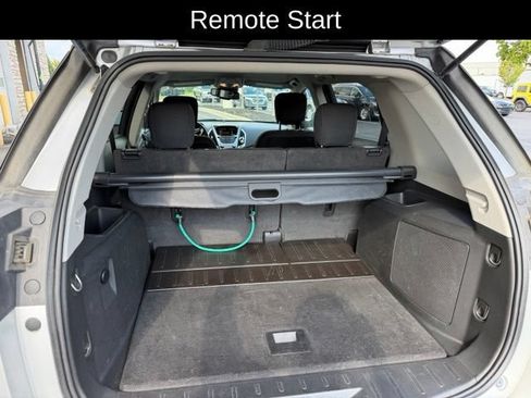 Used 2016 GMC Terrain SLE w/ Chrome Edition FWD image 9