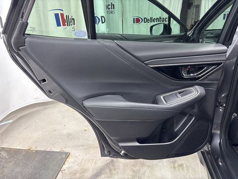 Used 2022 Subaru Outback Limited w/ Popular Package #2 image 15