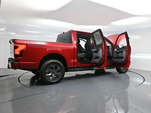 Used 2024 Ford F150 Lightning XLT image 5