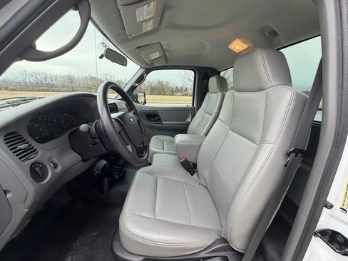 Used 2009 Ford Ranger XLT image 18