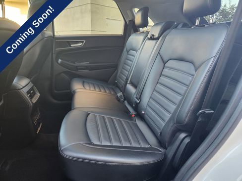 Used 2018 Ford Edge SEL w/ Equipment Group 201A FWD image 19