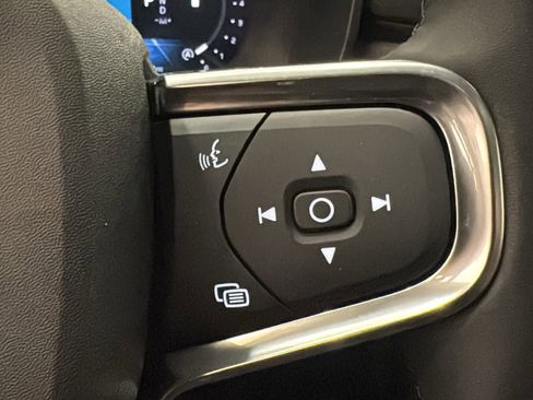 New 2026 Volvo XC40 B5 Plus w/ Protection Package Premier image 14