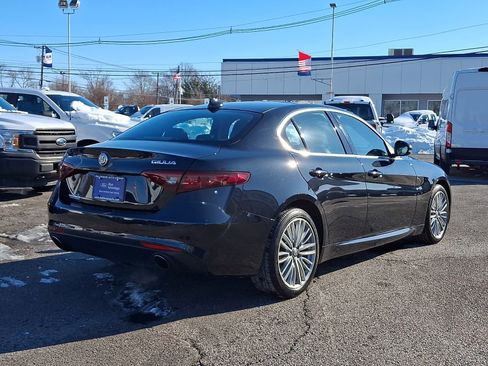 Used 2017 Alfa Romeo Giulia Ti w/ TI Lusso Light Wood Package image 7