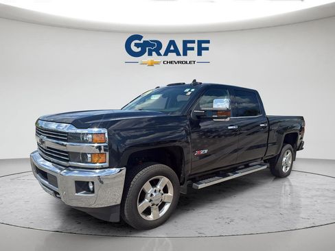 Used 2019 Chevrolet Silverado 2500 LTZ w/ Vortec Plus Package AWD/4WD image 13