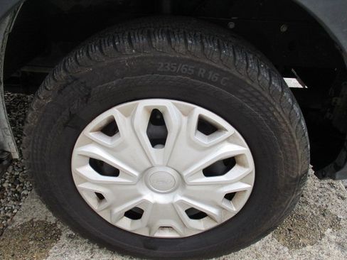 Used 2024 Ford Transit 250 Low Roof w/ Exterior Upgrade Package image 23