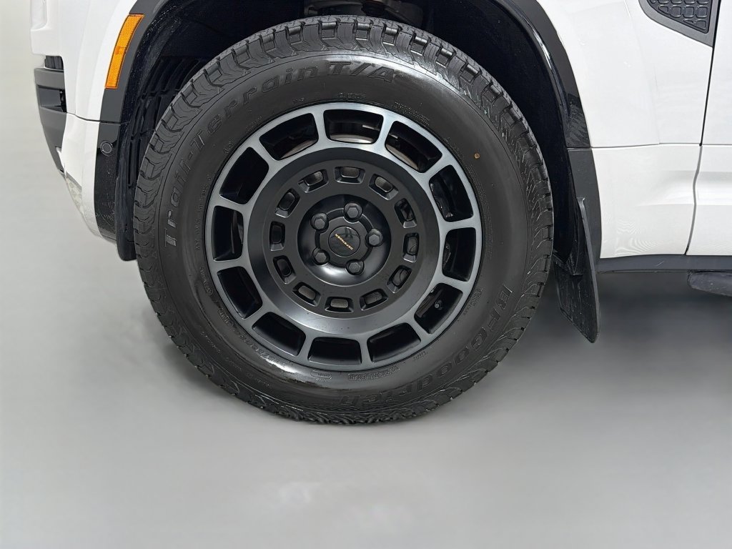 Used 2026 Land Rover Defender 110 OCTA AWD/4WD image 33