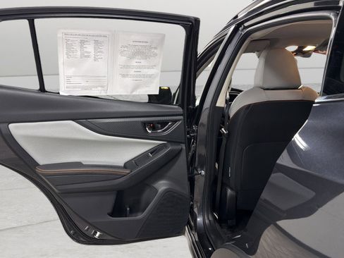 Used 2019 Subaru Crosstrek 2.0i Limited AWD/4WD image 32