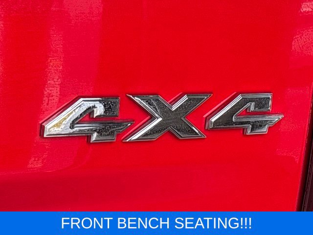 Used 2022 RAM 1500 Classic SLT AWD/4WD image 9
