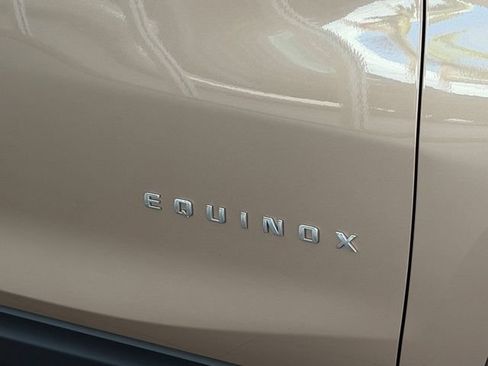 Certified 2018 Chevrolet Equinox LT AWD/4WD image 10