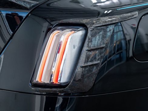 Used 2024 Rolls-Royce Spectre w/ Spectre Launch Package image 42