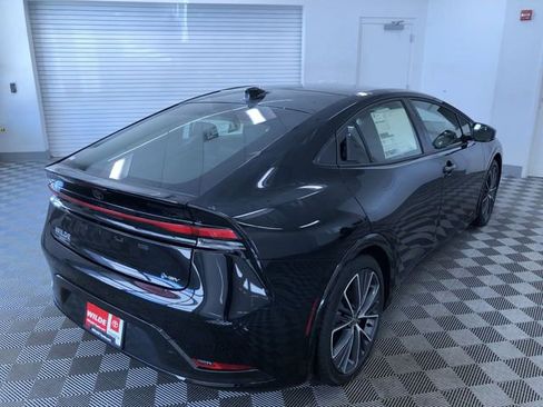 New 2026 Toyota Prius XLE image 25