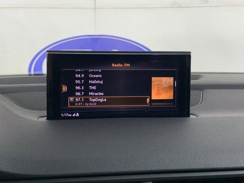 Used 2019 Audi Q7 3.0T Premium Plus AWD/4WD image 28