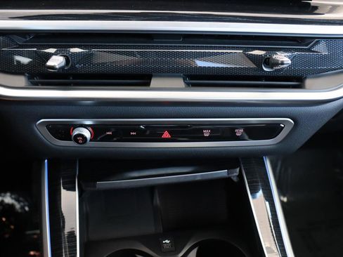 Used 2024 BMW X5 xDrive50e w/ Executive Package image 11