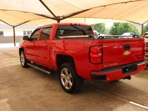 Used 2018 Chevrolet Silverado 1500 LT w/ All Star Edition image 5