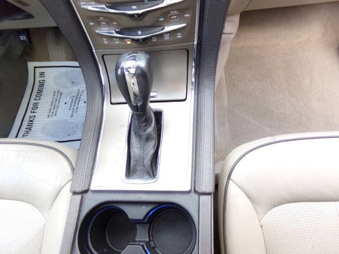 Used 2012 Lincoln MKX FWD image 32