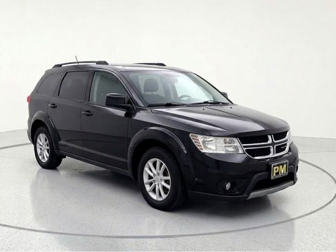 Used 2016 Dodge Journey SXT w/ Comfort/Convenience Group FWD image 1