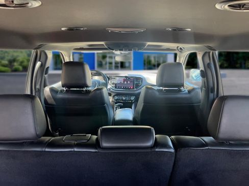 Used 2025 Dodge Durango GT AWD/4WD image 37