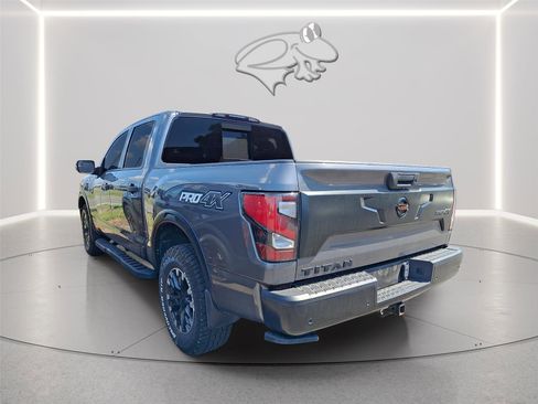 Used 2020 Nissan Titan PRO-4X w/ Pro-4x Convenience Package AWD/4WD image 2