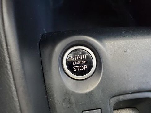 Certified 2025 Nissan Kicks Play S image 24