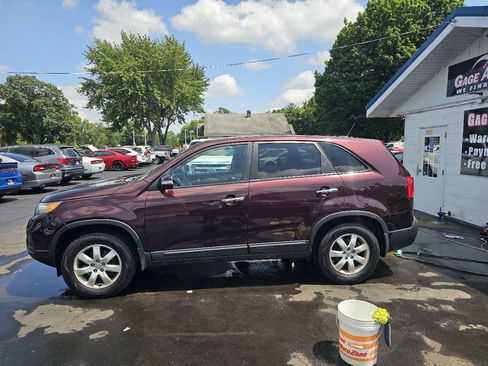 Used 2013 Kia Sorento LX FWD image 6
