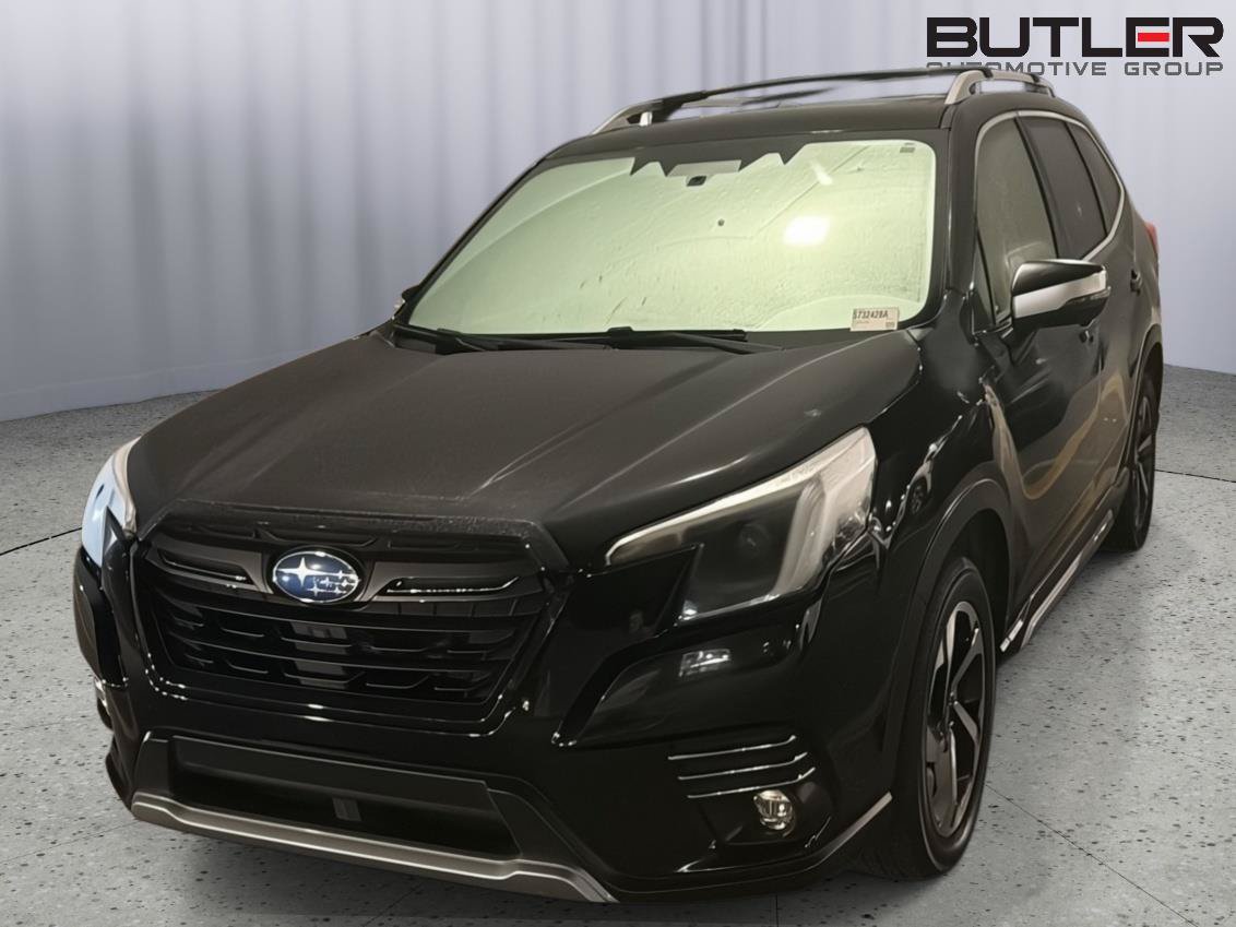 Used 2023 Subaru Forester Touring AWD/4WD image 3