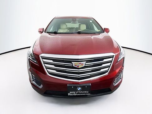 Used 2018 Cadillac XT5 Luxury w/ Driver Awareness Package FWD image 2