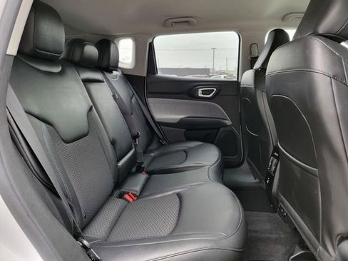 Certified 2022 Jeep Compass Latitude w/ Convenience Group image 23