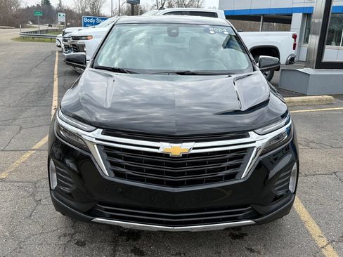 Certified 2024 Chevrolet Equinox LT w/ LPO, Floor Liner Package FWD image 9