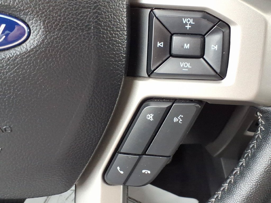 Used 2020 Ford F150 Lariat w/ Equipment Group 502A Luxury AWD/4WD image 28