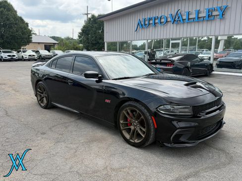 Used 2020 Dodge Charger Scat Pack w/ Plus Group RWD image 1
