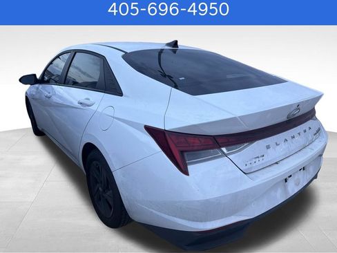 Used 2021 Hyundai Elantra Blue FWD image 4