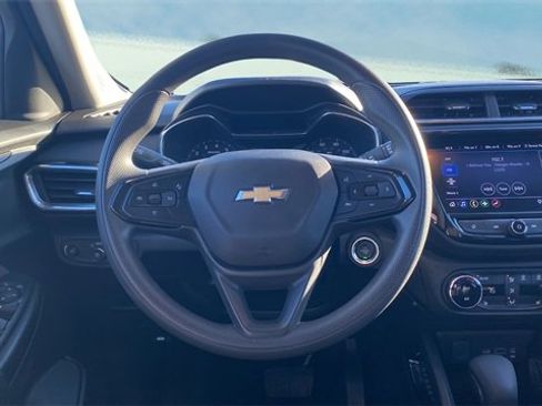 Used 2023 Chevrolet TrailBlazer LT w/ Convenience Package image 10