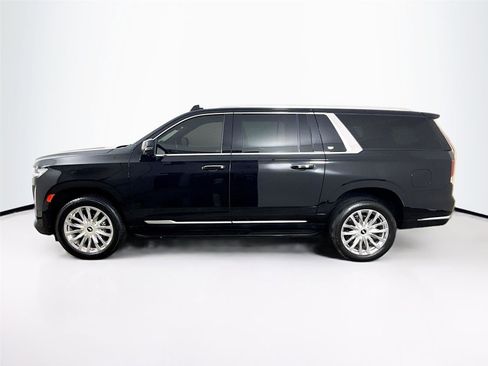 Used 2024 Cadillac Escalade ESV Premium Luxury image 28