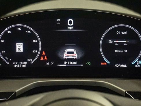Certified 2024 Porsche Panamera 4 AWD/4WD image 24
