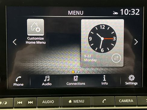 Used 2025 Nissan Rogue SV AWD/4WD image 48