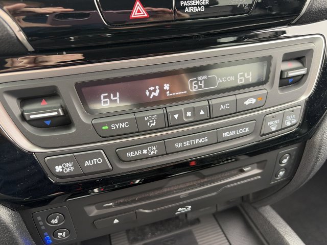 Used 2020 Honda Pilot Elite image 28
