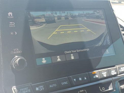 Used 2023 Honda Odyssey EX-L image 27